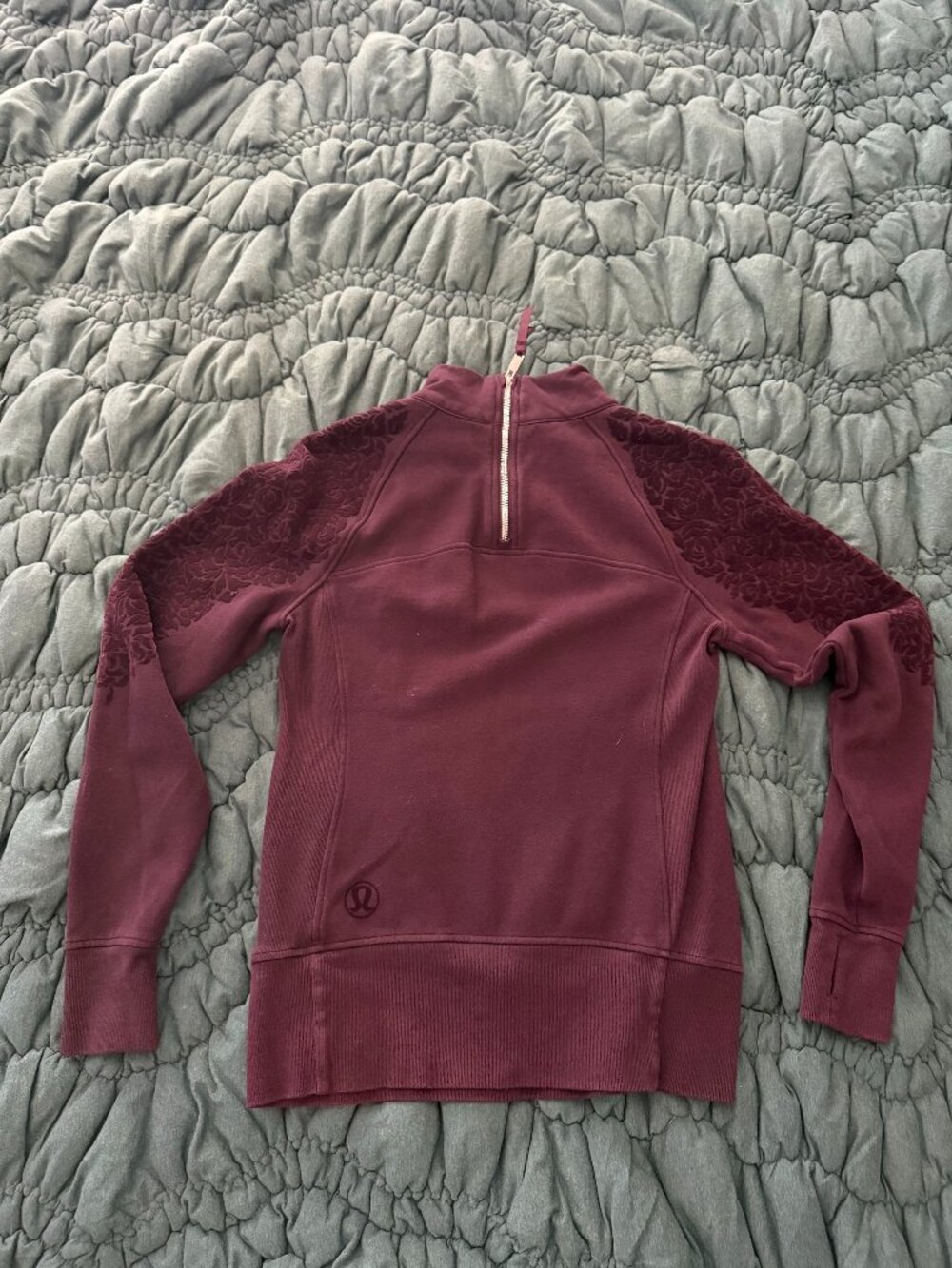 lululemon pull over
